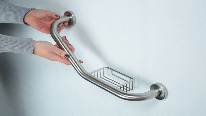 Можно ли применить в ванной поручень длиной 60 см и диаметром 25 мм